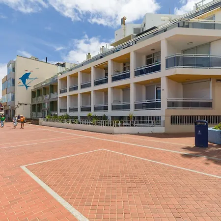 House On Playa De Canteras With Sea Views Дом отдыха