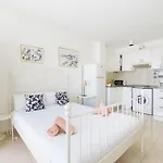 House On Playa De Canteras With Sea Views בית נופש *